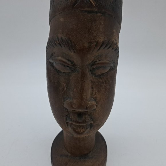 Wooden African Bust -Kenyan - Picture 8 of 11